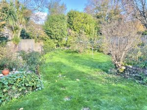 Photo 9- click for photo gallery